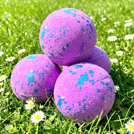 Bubblegum Round Bath Bomb